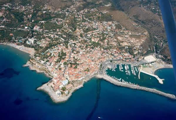 Hotel Baia Delle Sirene Марина ди Камерота Екстериор снимка